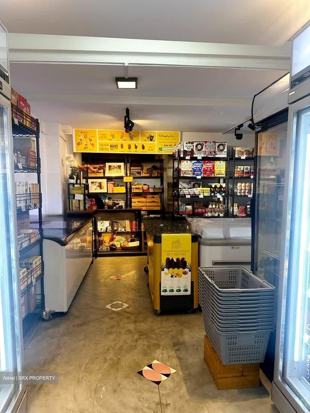 North Bridge Road (D7), Retail #574072761